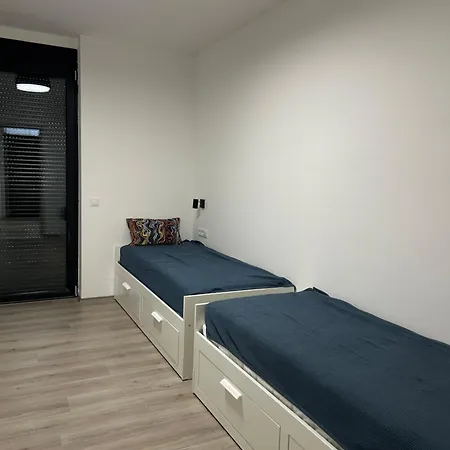 Fenyvesliget Apartamento *