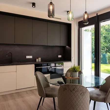 Fenyvesliget Apartamento Balatonfenyves